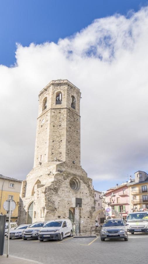 3.1 Apartamento Cap Del Bosc Puigcerdà Buitenkant foto
